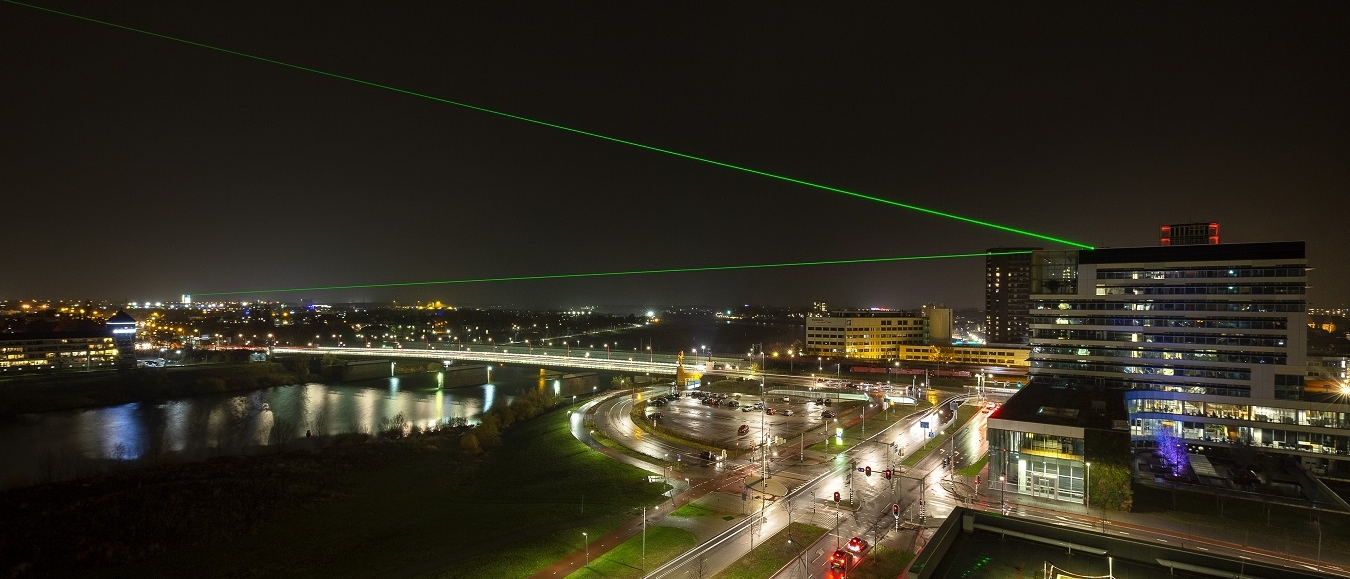 Laser Forum verlicht kunstproject Connecting Light