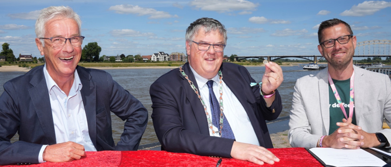 Vierdaagsefeesten en gemeente Nijmegen ondertekenen convenant