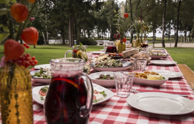 Mediterrane lunch in het park