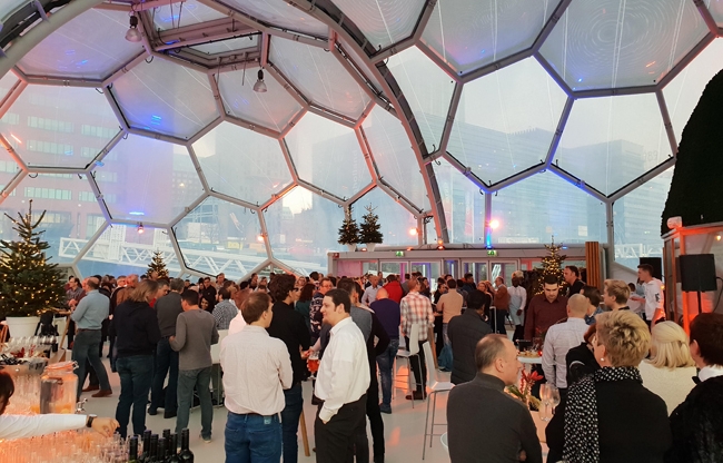 Het Drijvend Paviljoen: futuristische duurzame toplocatie in het hart van Rotterdam