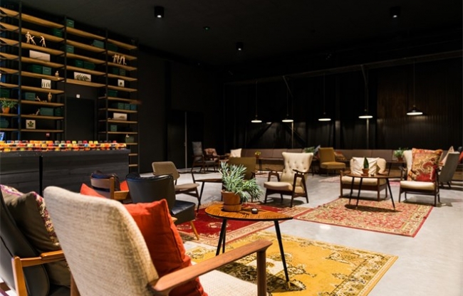 Lounge in de Midden Nederland Hallen