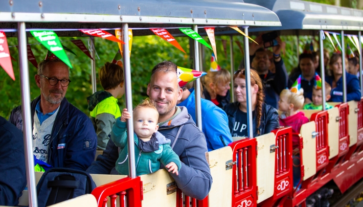 Topdag voor schilders en hun families in Walibi Holland