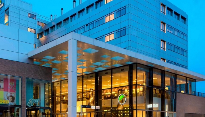 Claus Company breidt uit met Element Amsterdam Hotel