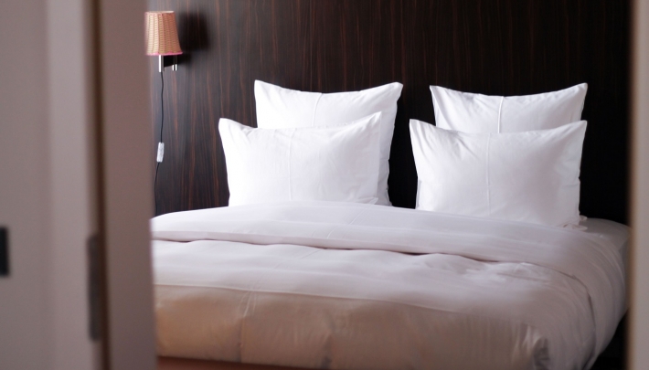 Nieuwe Groningse hotelketen geeft een jaar lang gratis overnachten weg