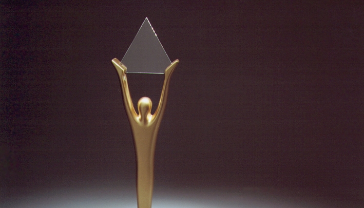 De Stevie Awards voor Women in Business roept op tot nomineren