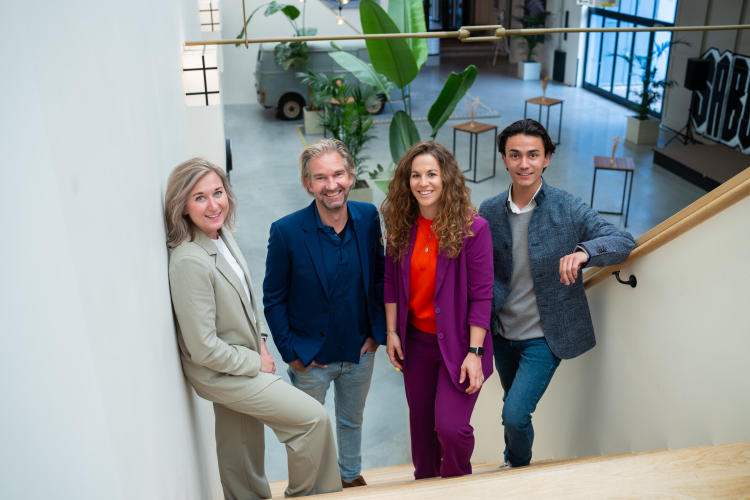 Hier zie je het team van De Loods