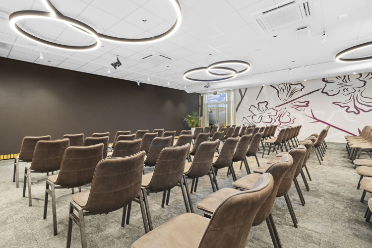 Kibrahacha Event Center Delfins 