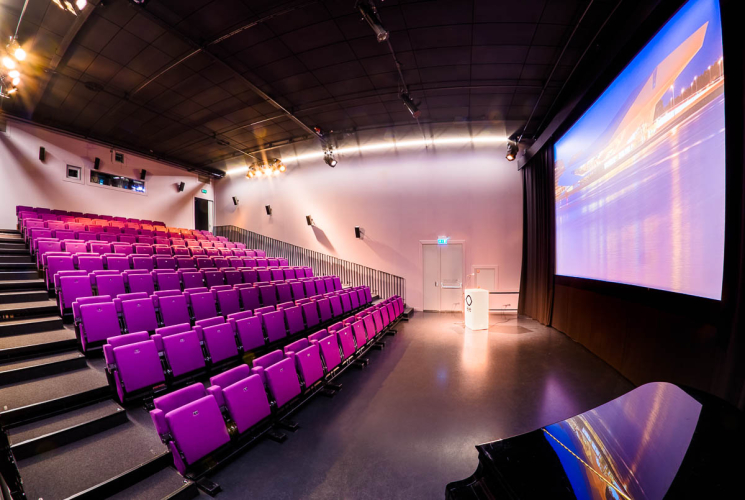 Cinema 2 voorkant