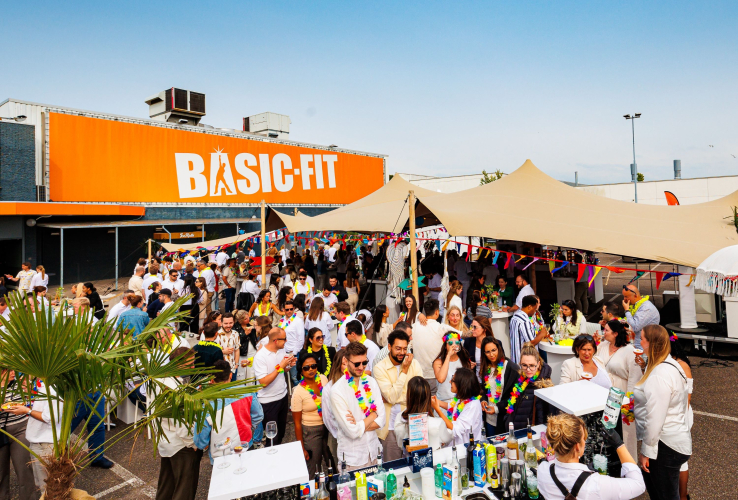 festival-op-eigen-locatie-bedrijf-terrein-zomerfestival-kerstfestival-bedrijfsfestival-organiseren-advance-events.jpg