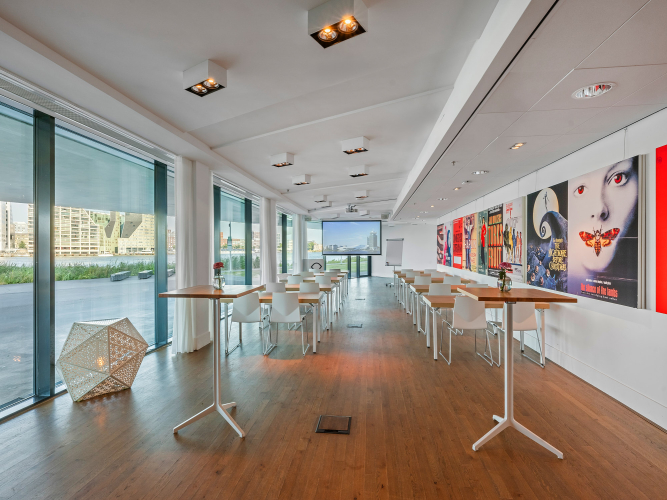 IJ-Lounge schoolopstelling