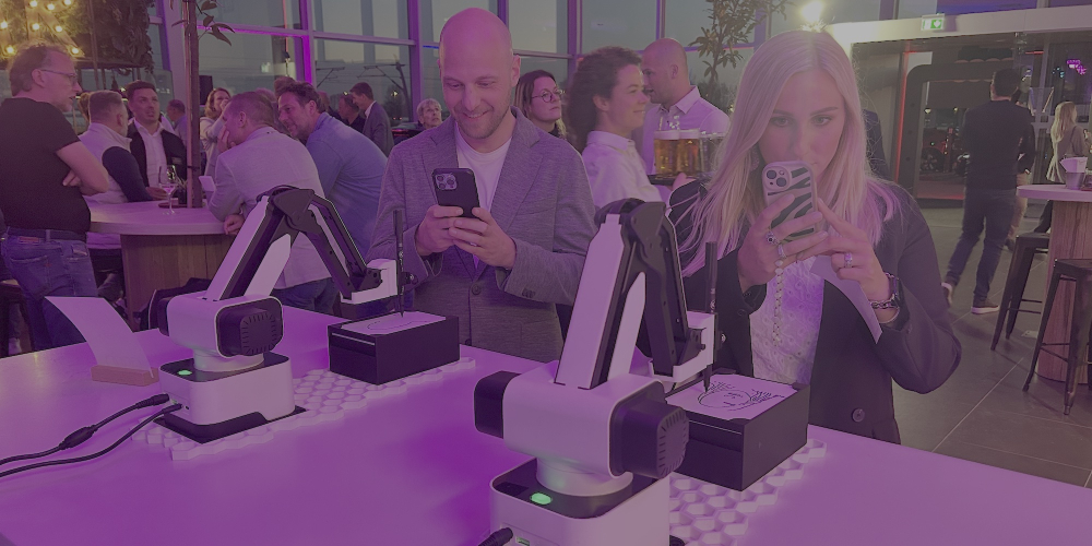 AI SelfieSketch robots