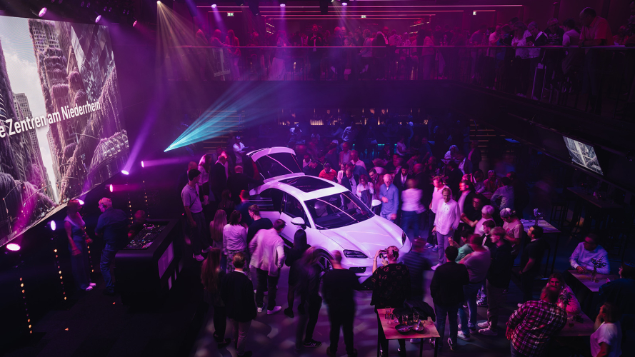 Car launch Oceandiva Nova