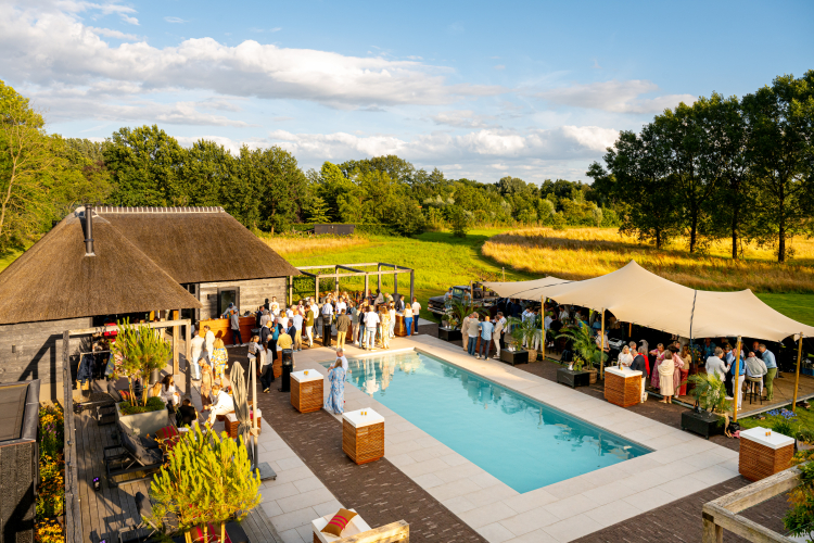 BYLEI - NOT STANDARD - PRIVATE PARTY - TUINFEEST