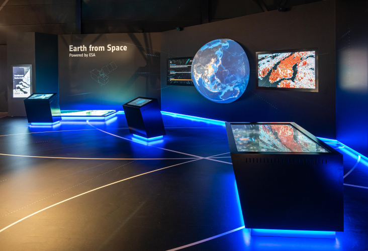Earth from Space tentoonstelling