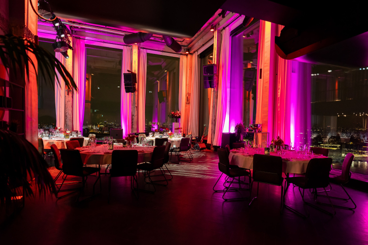 The Loft - round table set-up
