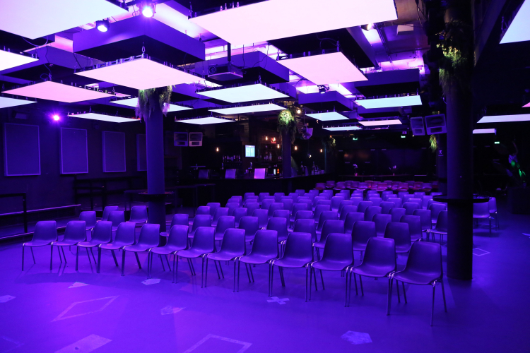 Geen standaard presentatieruimte – wel maximale impact.