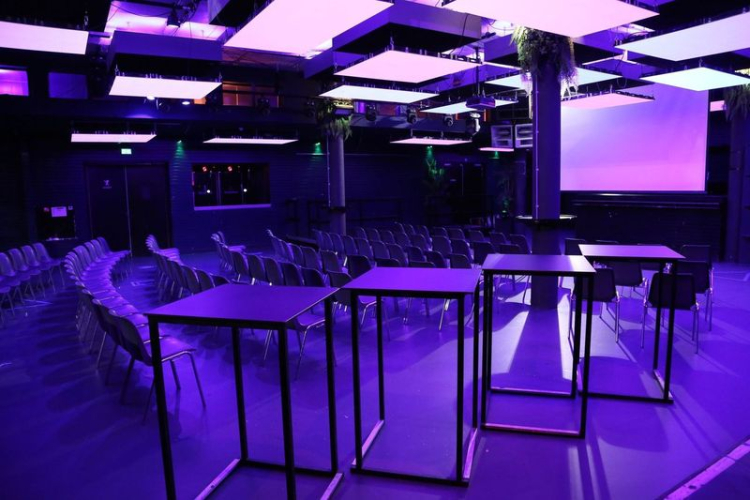 Geen standaard presentatieruimte – wel maximale impact.