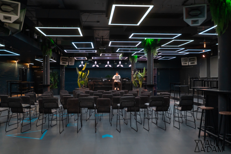 Geen standaard presentatieruimte – wel maximale impact.