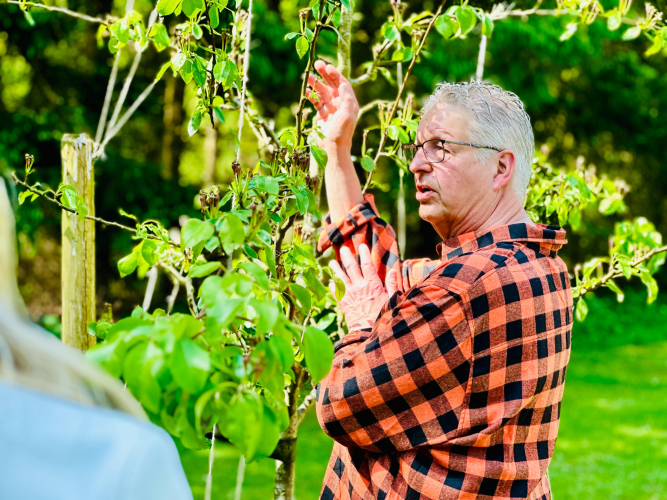 Chef Erik in de Papendal moestuin