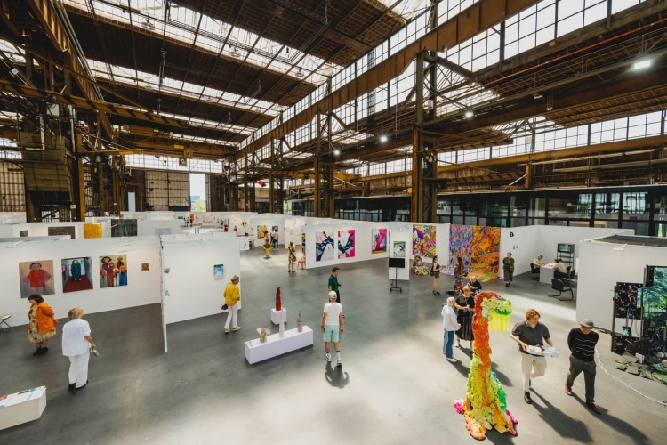 Apparatenhal expositie