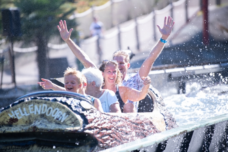 Gillen en waterplezier gegarandeerd in deze attractie