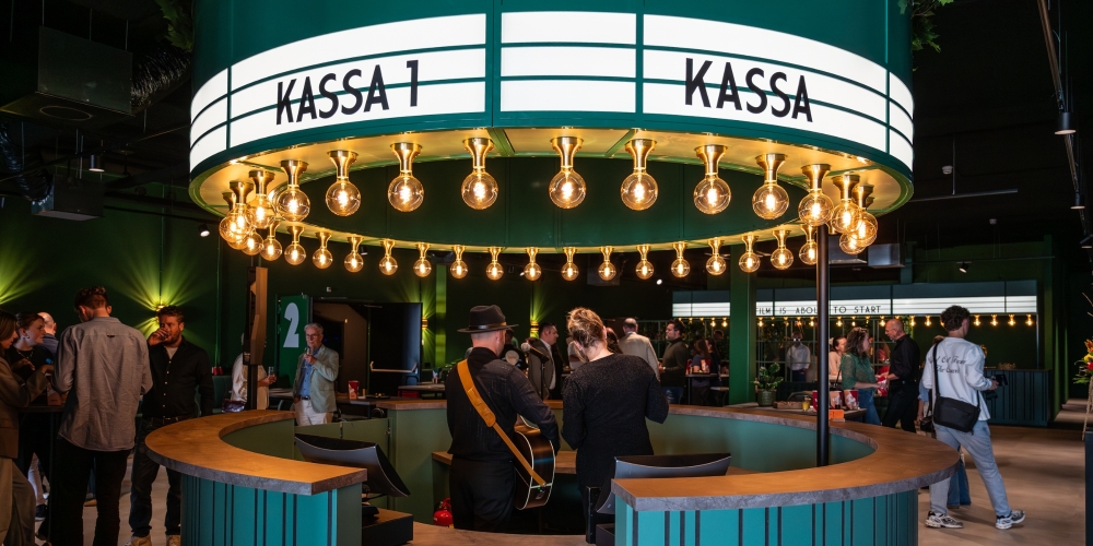 Foyer BIOS Zeelandhallen met optreden