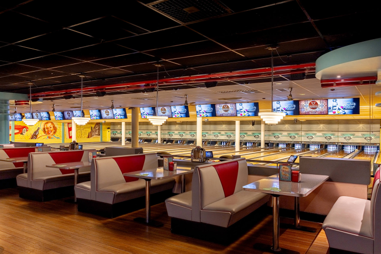 Claus - Bowling