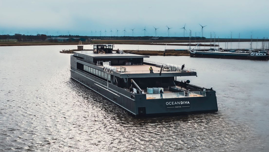 Oceandiva Nova duurzame evenementenlocatie op het water