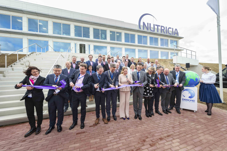 Opening fabriek