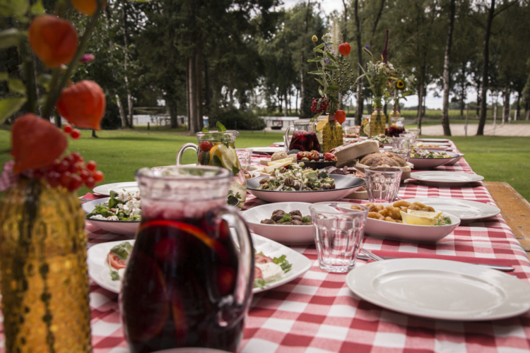 Mediterrane lunch in het park