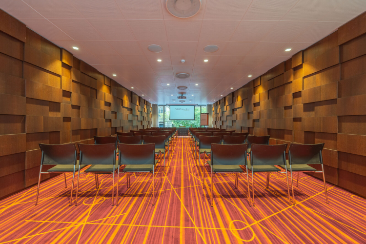 van der Veeken Room
