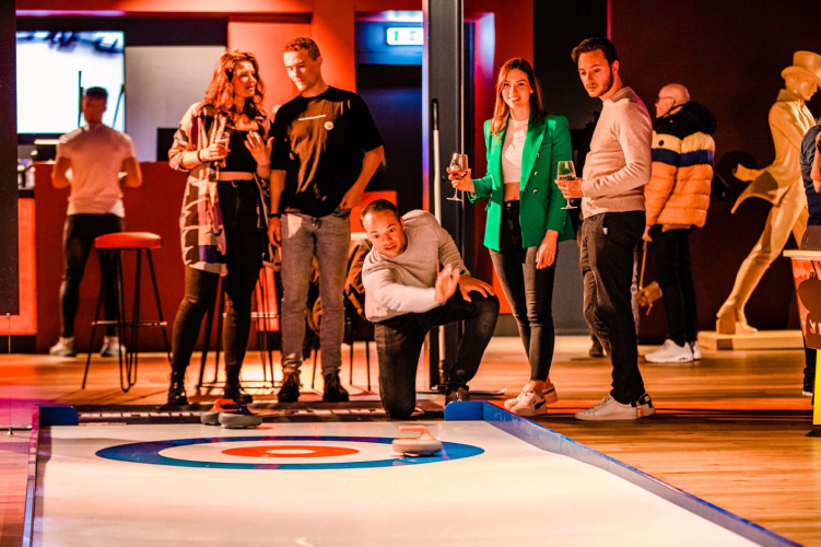 Street Curling