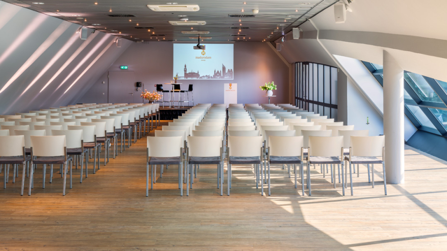 Congres in Madurozaal (max 300 personen)