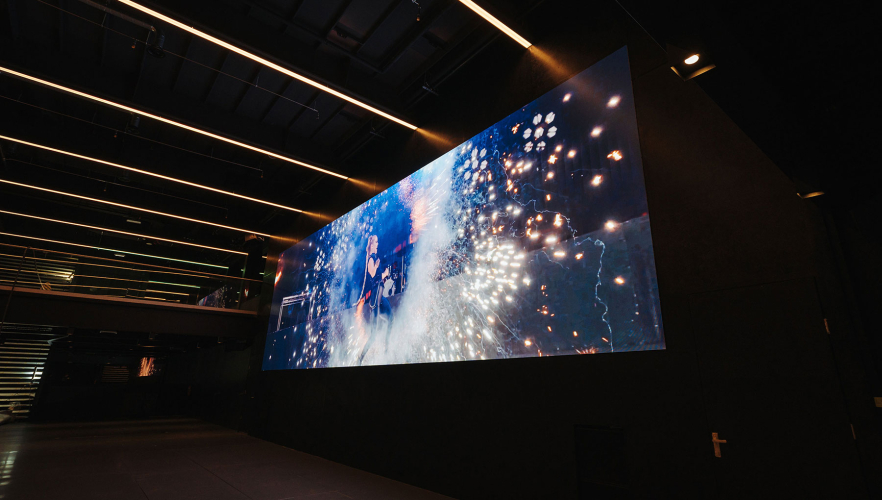 Oceandiva Nova Centrale ruimte met LED-wall