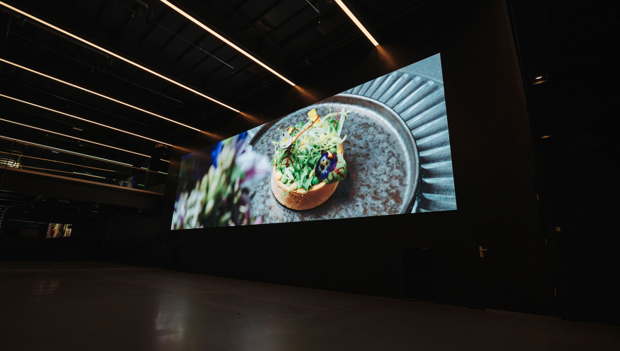 Oceandiva Nova Centrale ruimte met LED-wall