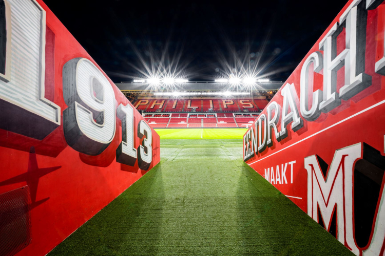 Spelerstunnel Philips Stadion
