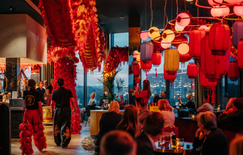 Bedrijfsfeest in Mr Sato bij Van der Valk Hotel Gent