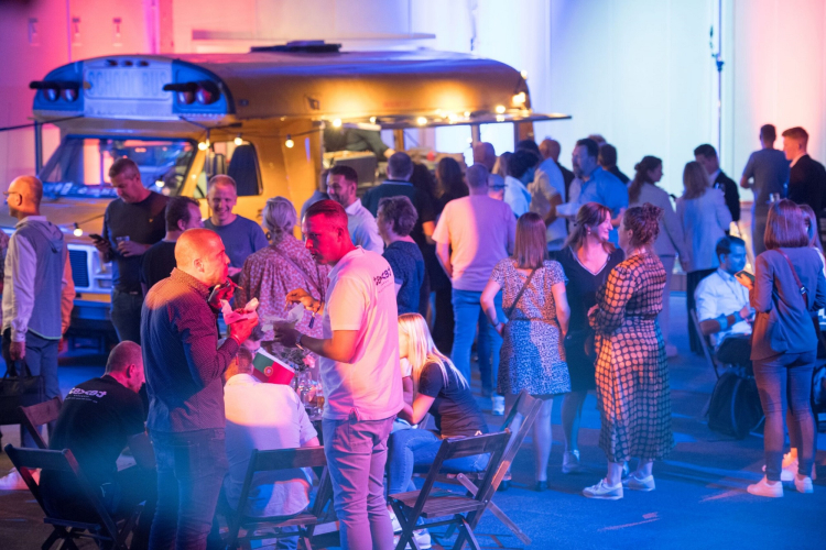 Expo Houten | Feest