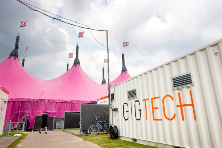 GIGTECH Big Daddy 01 - Pinkpop