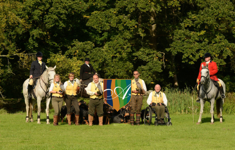 Hound & Hawk team www.adellijk-vermaak.nl