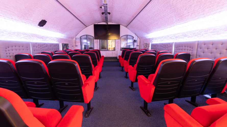 GeoFort bioscoopzaal