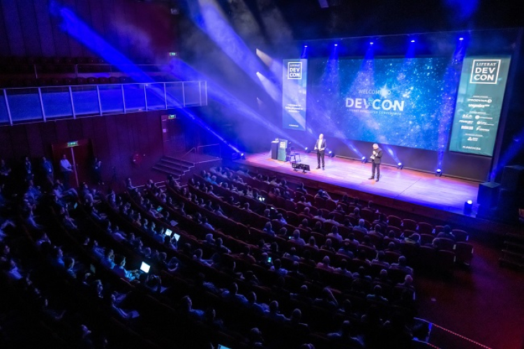 Congres Rode zaal Meervaart 