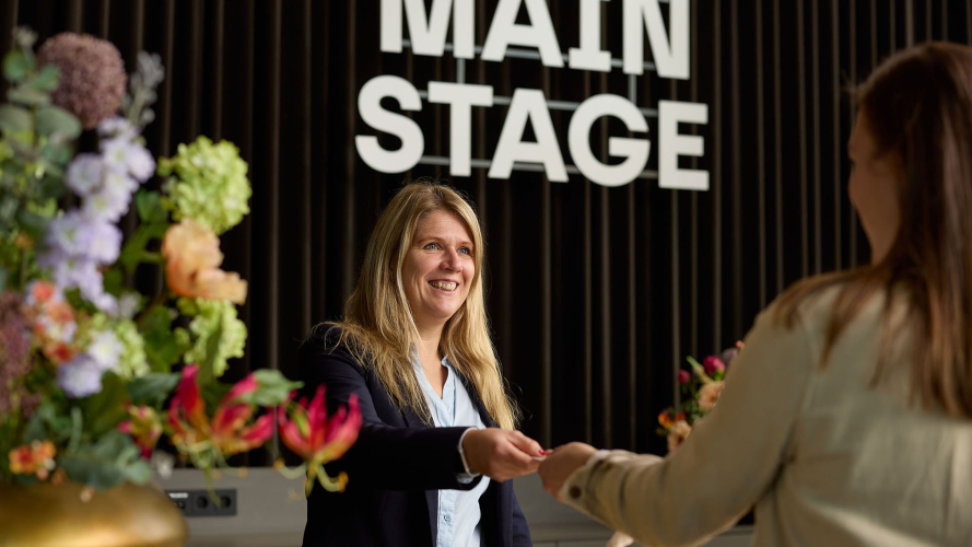 MAINSTAGE heeft een eigen receptie
