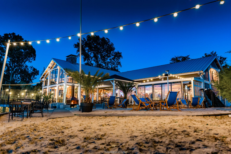 Papa's Beach House - Strand avond
