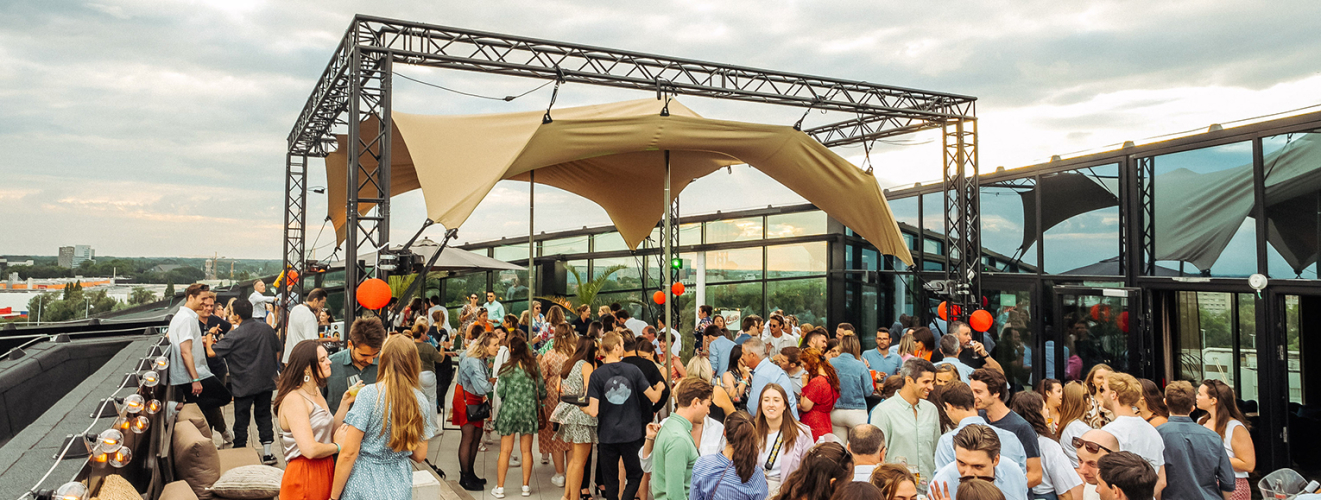 Corporate Rooftop Party bij Van der Valk Hotel Gent