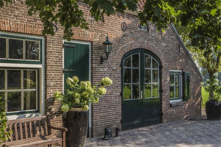 Voorzijde Hoeve Sparrendam