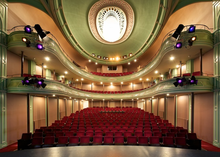 Prachtige oude bonbonniere zaal