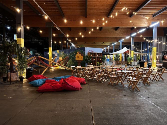 Fun decor NDSM Loods