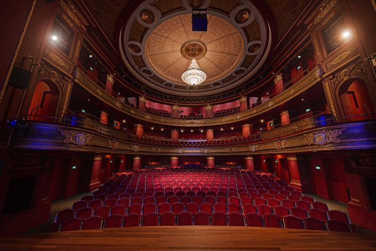 Jouw evenement in Haarlem: PHIL of Stadsschouwburg Haarlem 