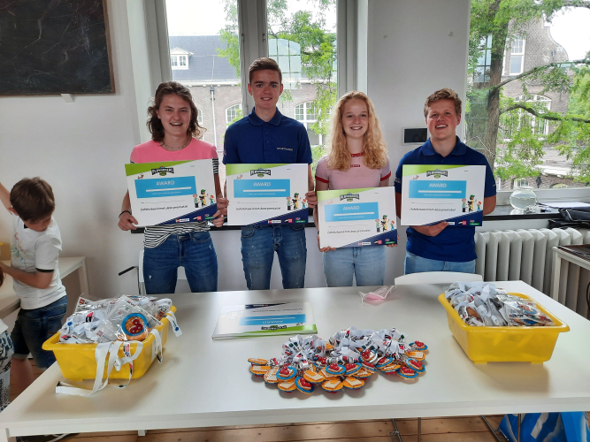 Studenten van de Haagse Hogeschool Sportkunde als juryleden.